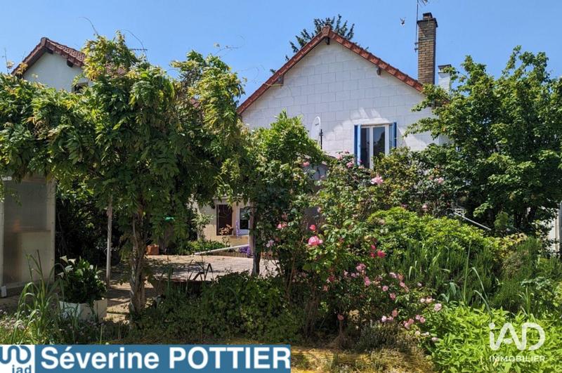 Maison - 95 m² - 5 pièces