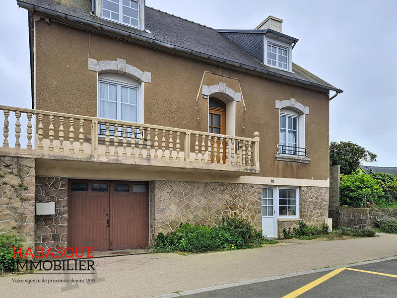 Maison - 104 m² - 6 pièces