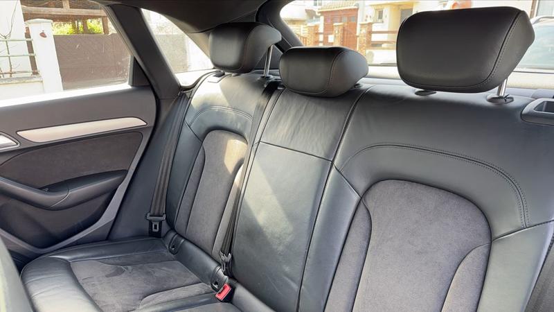 Audi Q3 2.0 Tdi 150 s-Tronic7 Midnight Series - Automatique Toit ouvrant