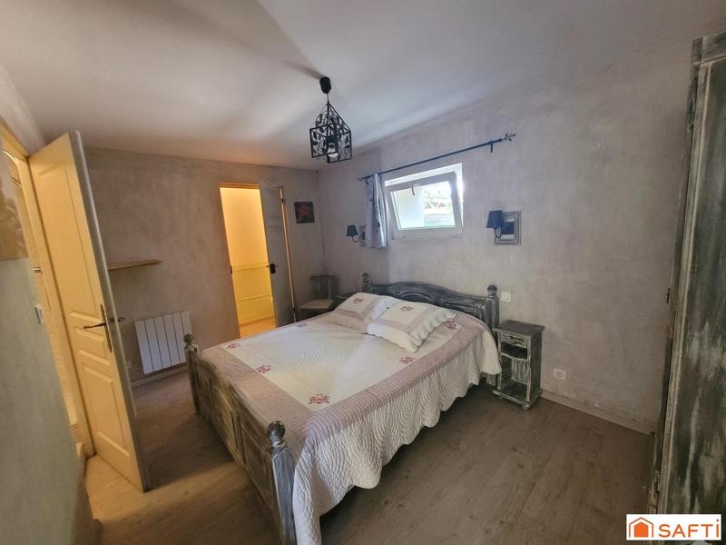 Maison - 430 m² - 20 pièces