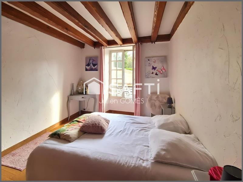 Maison - 298 m² - 12 pièces