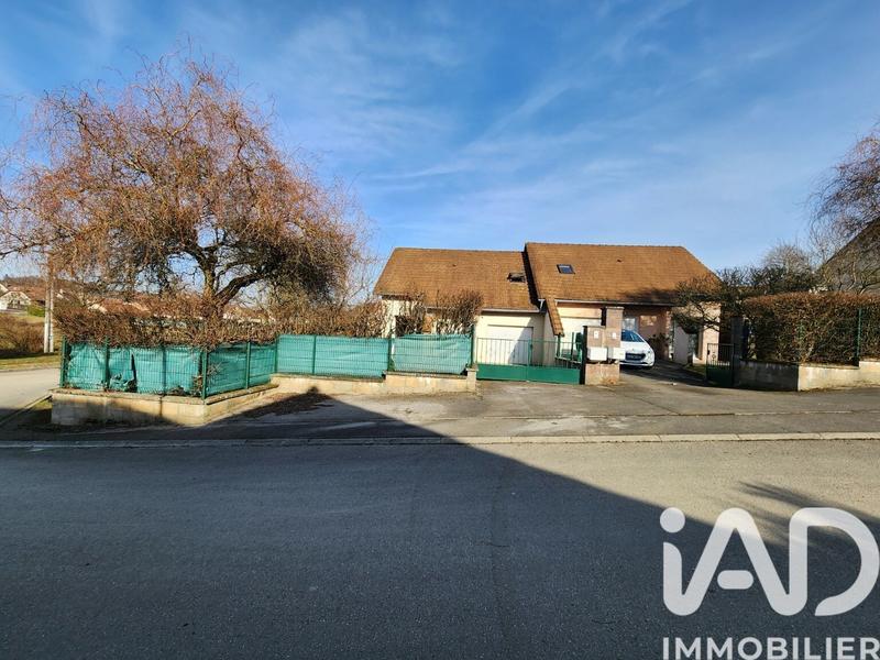 Maison - 97 m² - 5 pièces