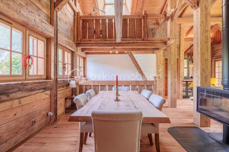 Châlet - 164 m² - 5 pièces