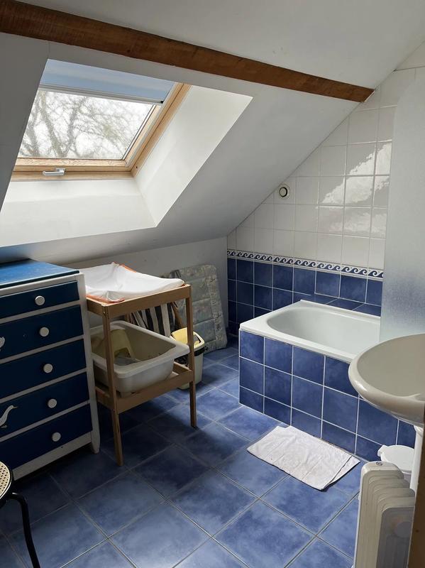 Maison - 237 m² - 10 pièces