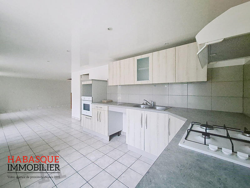 Maison - 79 m² - 5 pièces