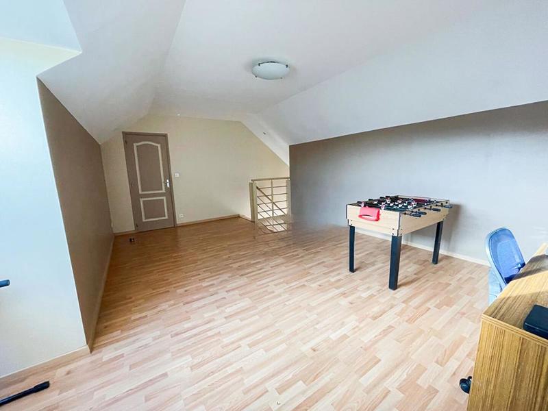 Maison - 190 m² - 8 pièces