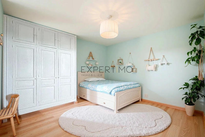 Maison - 107 m² - 4 pièces