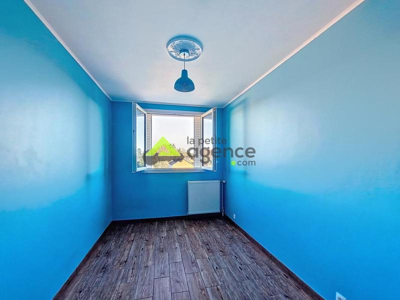 Appartement - 70 m² - 4 pièces