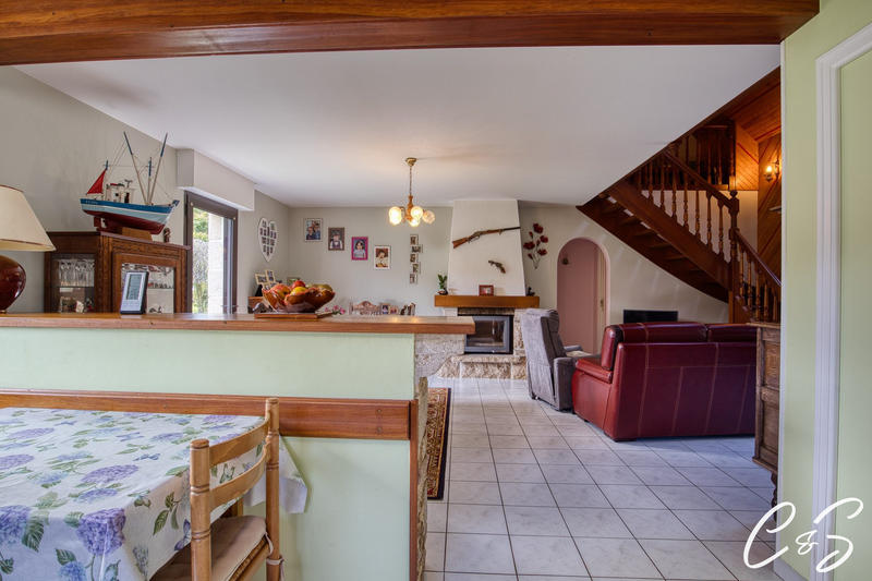 Maison - 120 m² - 5 pièces