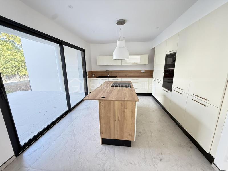 Maison - 150 m² - 6 pièces