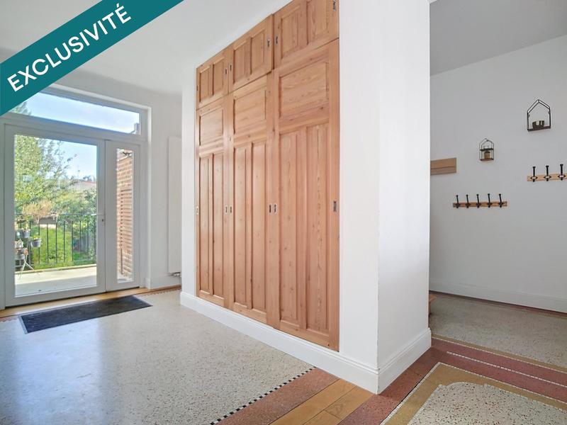 Maison - 297 m² - 14 pièces