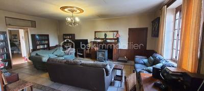 Maison de ville - 200 m² - 10 pièces