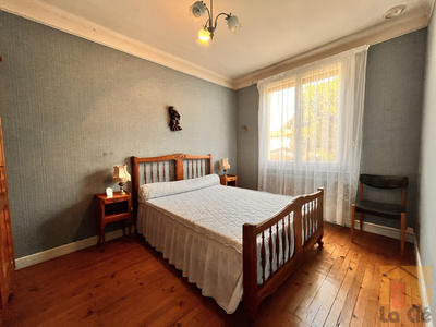 Maison - 130 m² - 7 pièces