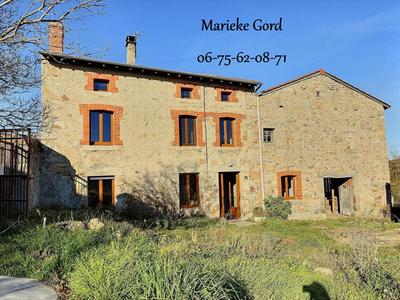 Maison - 124 m² - 6 pièces