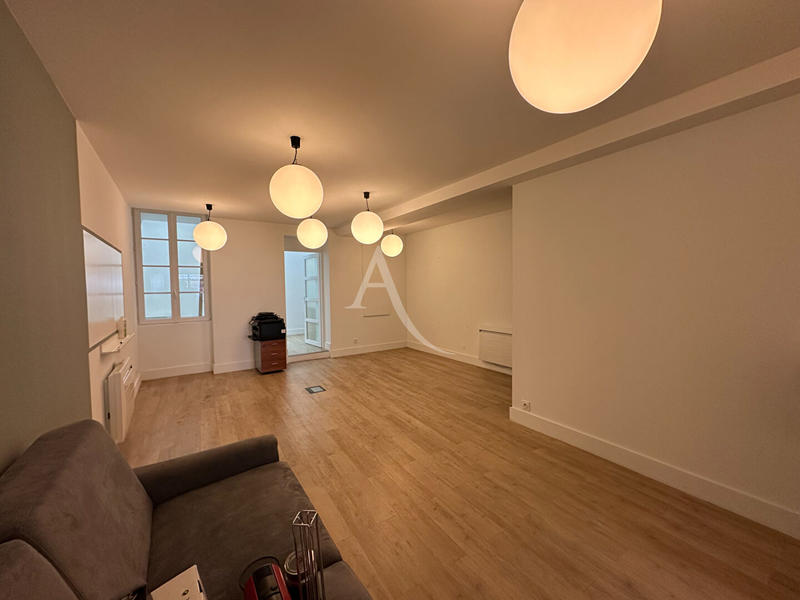 Local commercial - 80 m²