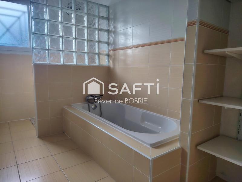 Maison - 155 m² - 6 pièces