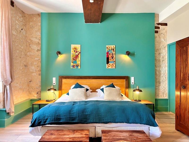 Château - 1 840 m² - 33 pièces