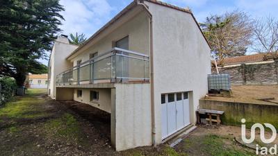 Maison - 146 m² - 7 pièces