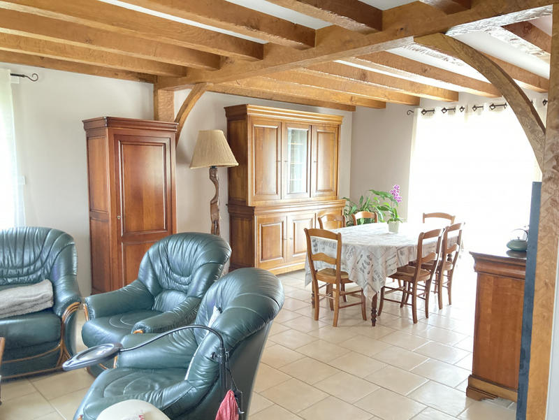 Maison - 163 m² - 8 pièces