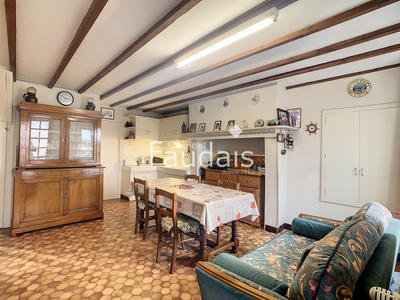 Maison - 148 m² - 7 pièces