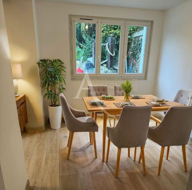 Maison - 150 m² - 4 pièces