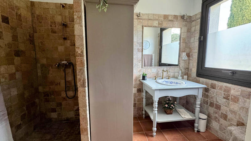 Maison - 194 m² - 5 pièces