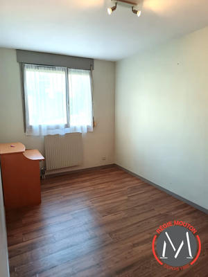 Local d'activités - 86 m² - 4 pièces