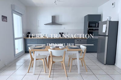 Appartement - 100 m² - 5 pièces