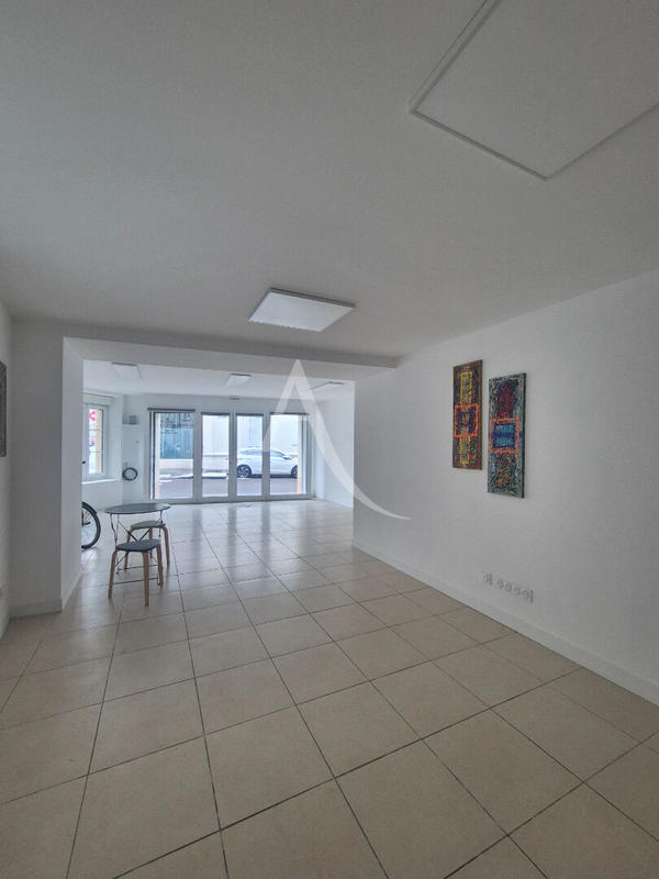 Local commercial - 42 m²