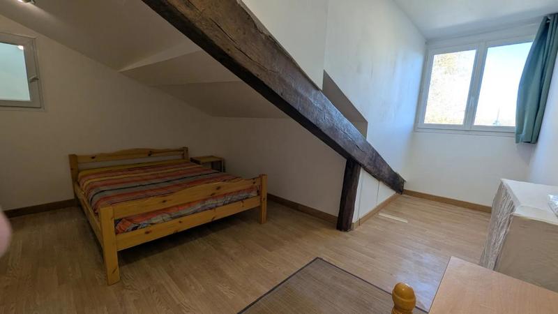 Appartement - 80 m² - 5 pièces