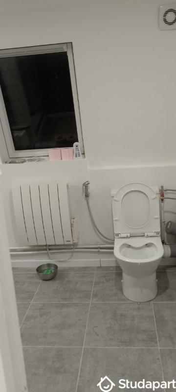 Chambre - 9 m² - 1 pièce