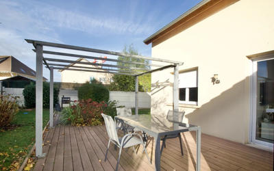 Maison - 140 m² - 6 pièces