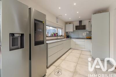 Maison - 159 m² - 5 pièces