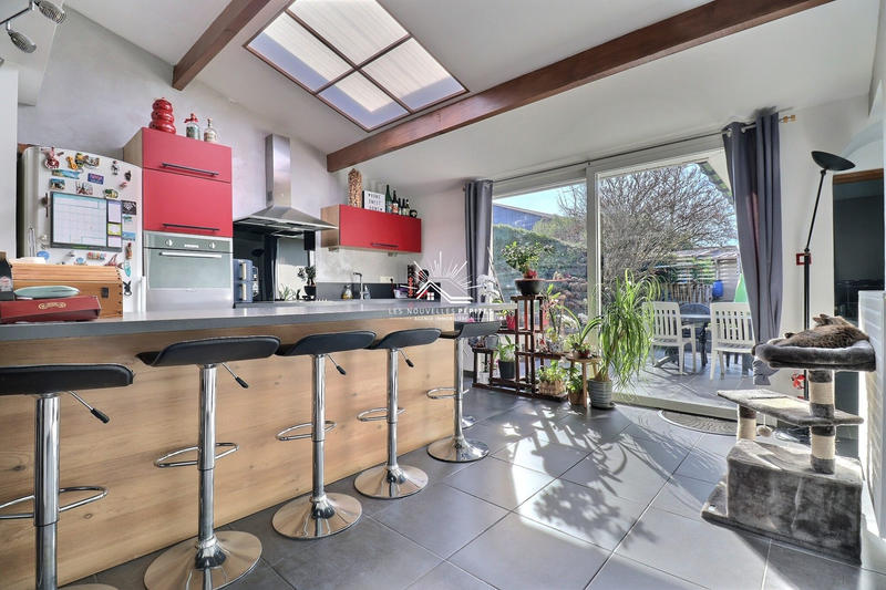 Maison - 100 m² - 4 pièces