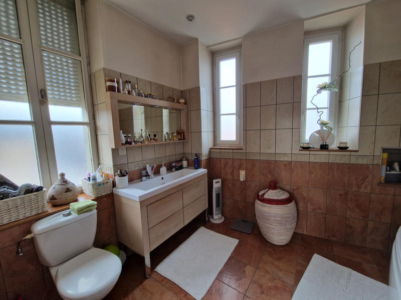 Appartement - 160 m² - 4 pièces