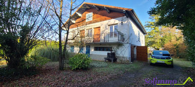Maison - 152 m² - 7 pièces