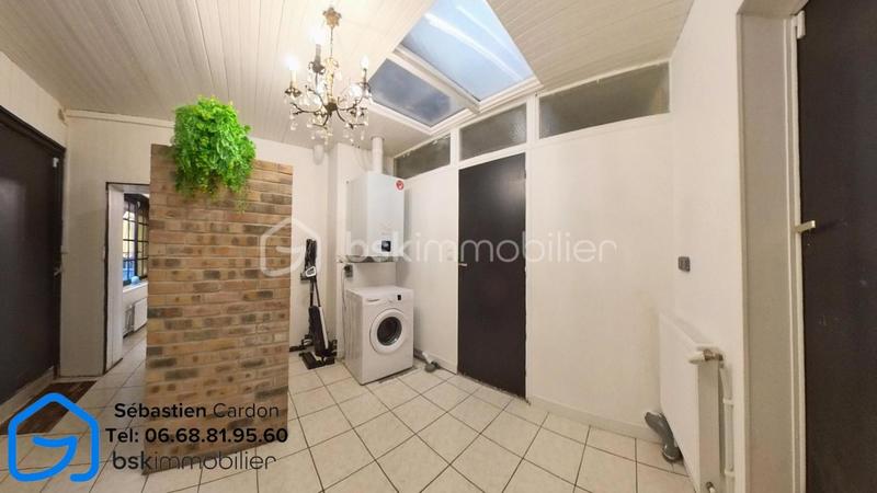 Corps de ferme - 213 m² - 7 pièces