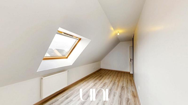 Maison - 98 m² - 4 pièces