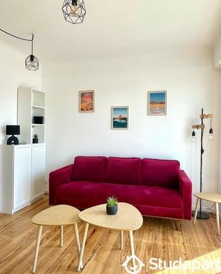 Chambre - 10 m² - 1 pièce