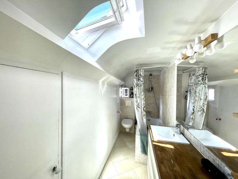 Appartement - 81 m² - 3 pièces