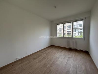 Appartement - 99 m² - 4 pièces