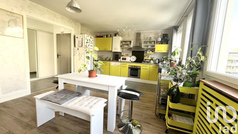 Appartement - 67 m² - 4 pièces