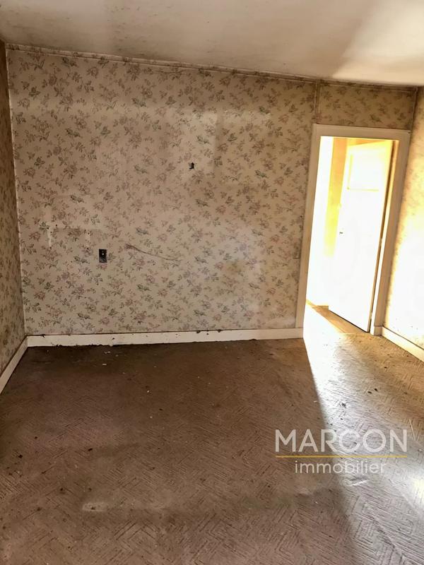 Maison de village - 64 m² - 4 pièces