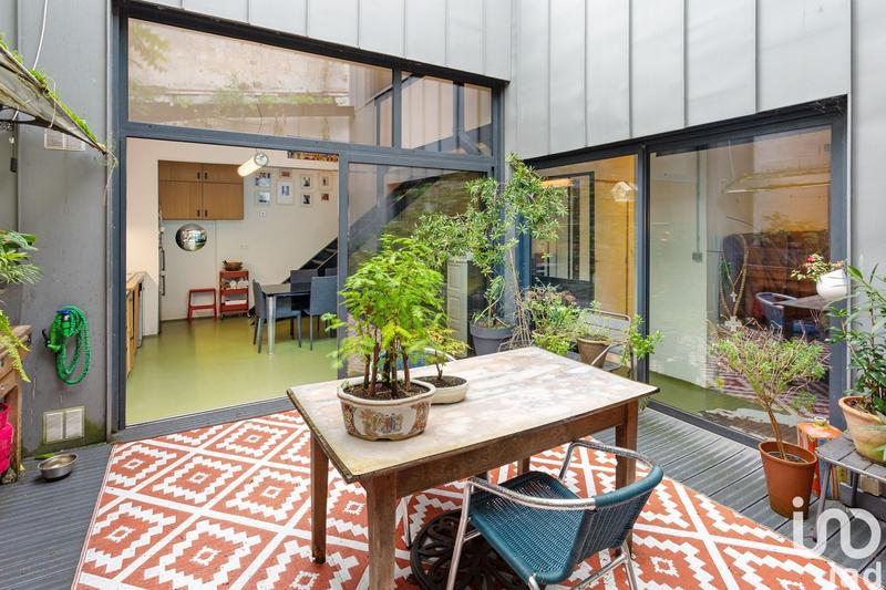 Local commercial - 277 m²