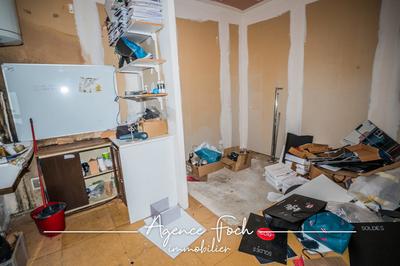 Local commercial - 74 m² - 2 pièces