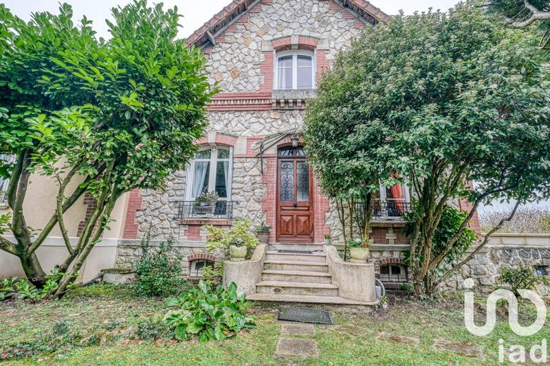 Maison - 176 m² - 7 pièces