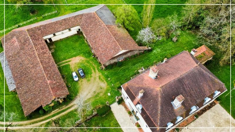 Propriété - 600 m² - 13 pièces