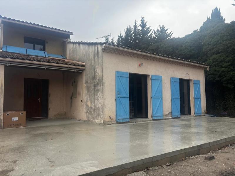 Maison - 170 m² - 5 pièces