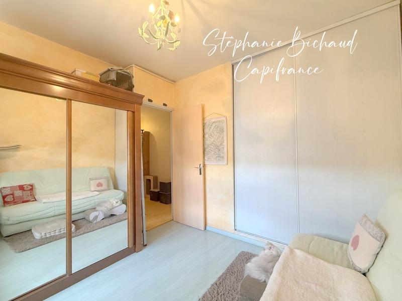 Appartement - 77 m² - 3 pièces