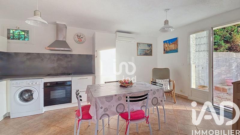 Maison - 200 m² - 6 pièces